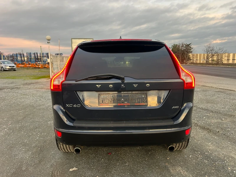 Volvo XC60 AWD 3.2i - 238 к.с / АВТОМАТИК / ПАНОРАМА / ЛЕД, снимка 6 - Автомобили и джипове - 52681460