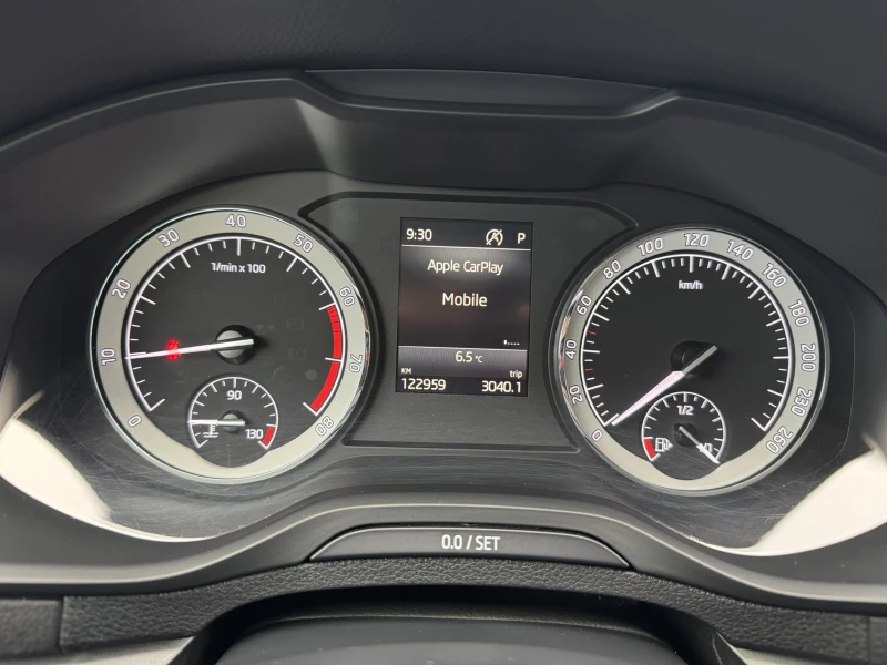 Skoda Karoq, снимка 6 - Автомобили и джипове - 52797364