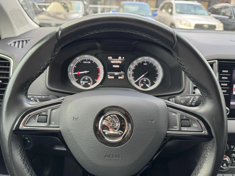 Skoda Karoq, снимка 8 - Автомобили и джипове - 52797364