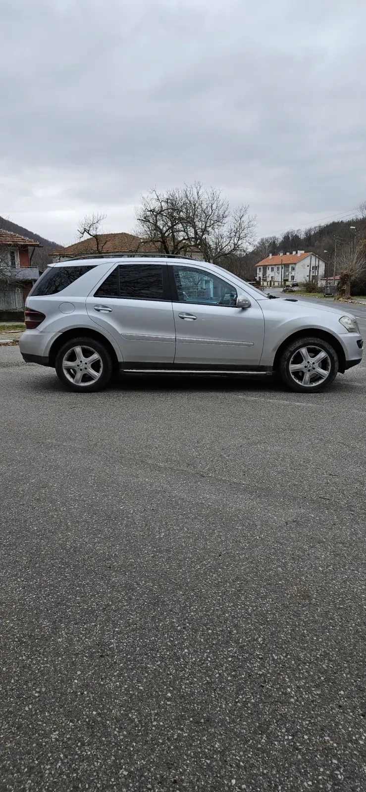 Mercedes-Benz ML 320 ML320, снимка 5 - Автомобили и джипове - 48210792