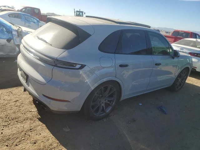 Porsche Cayenne 4.0L 8 All wheel drive, снимка 12 - Автомобили и джипове - 49213709