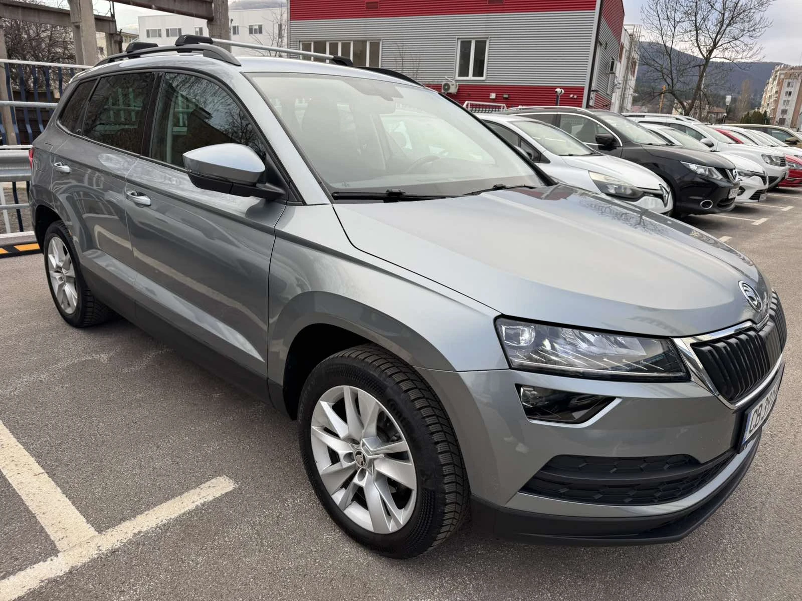 Skoda Karoq 1.5 TSI автомат - изображение 2