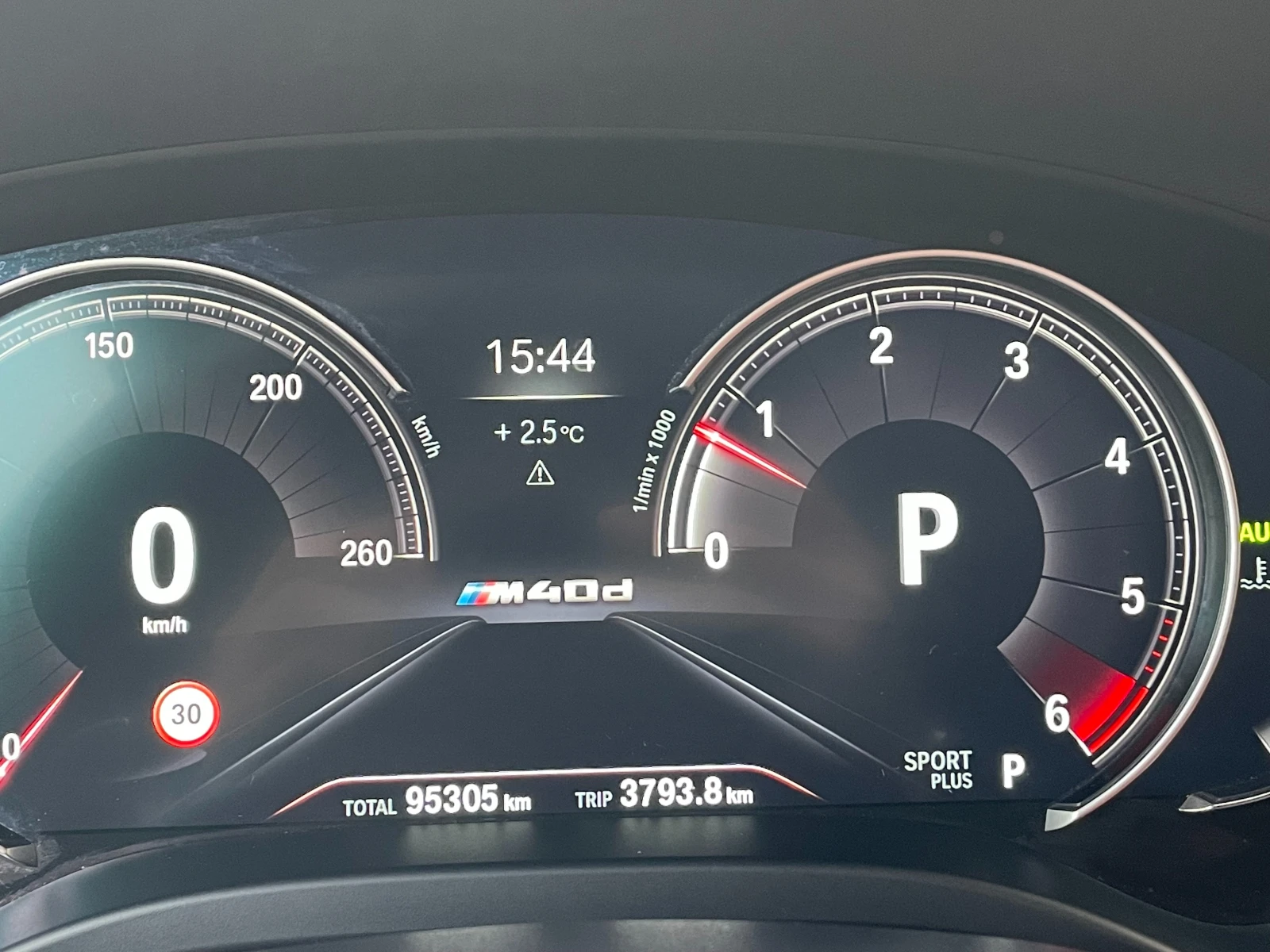 BMW X3 M40d xDrive - изображение 10