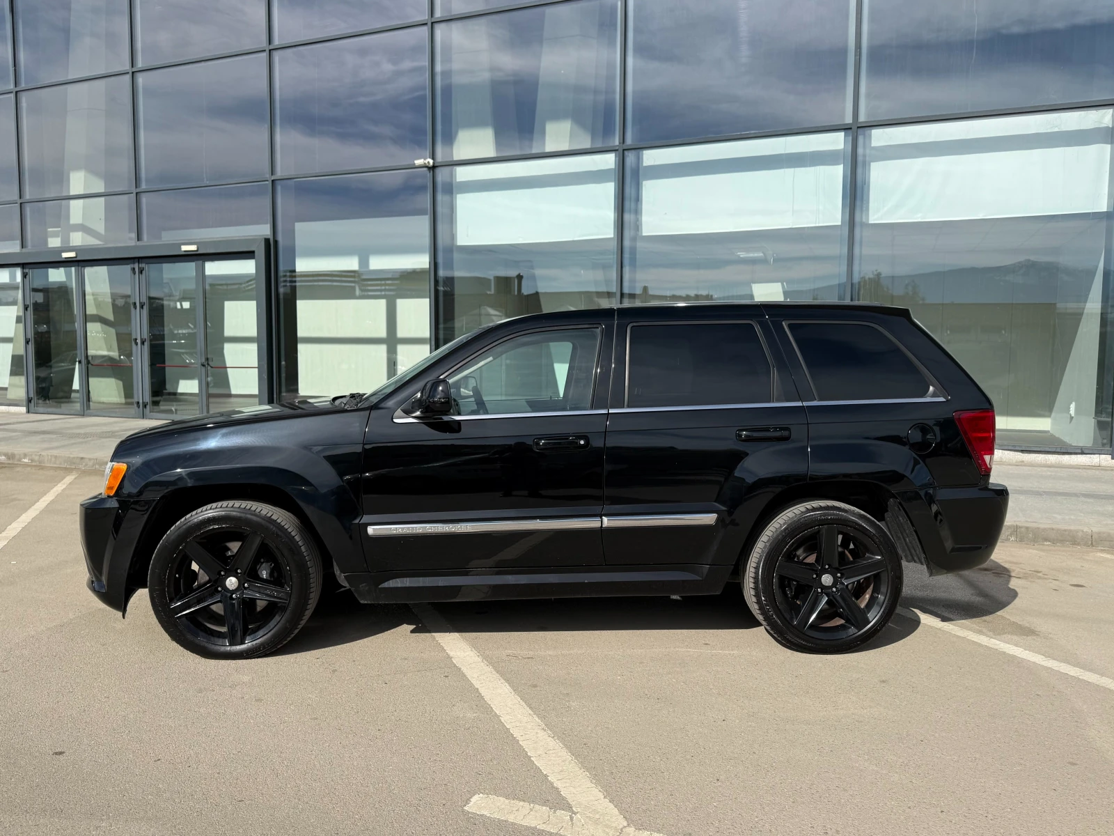 Jeep Grand cherokee 6 ������ ��������/6.1 SRT8 426�.�. ���������!!! | Mobile.bg � ����������� 2