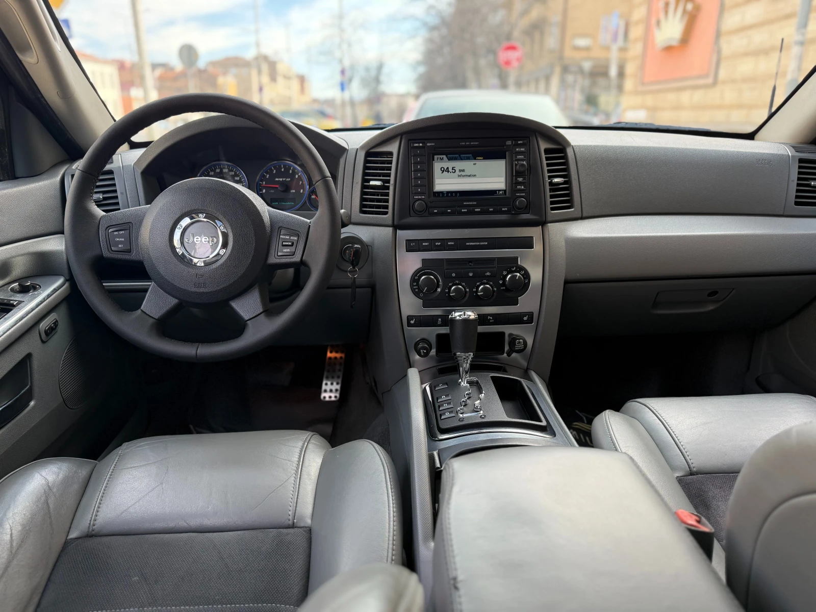 Jeep Grand cherokee 6 ������ ��������/6.1 SRT8 426�.�. ���������!!! | Mobile.bg � ����������� 9