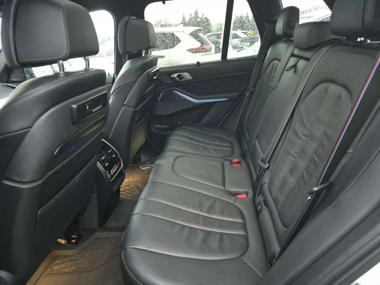 BMW X5 | M50I | M-PACK | SKY LOUNGE | DISTRONIC | 360 | , снимка 12 - Автомобили и джипове - 54043133