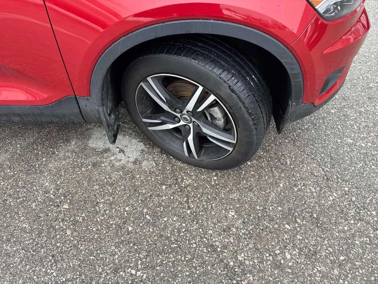 Volvo XC40 R Design  CARFAX, снимка 7 - Автомобили и джипове - 54312213