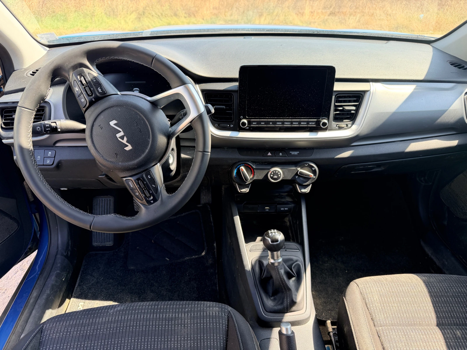 Kia Stonic 1.2 CVVT, снимка 10 - Автомобили и джипове - 55767848