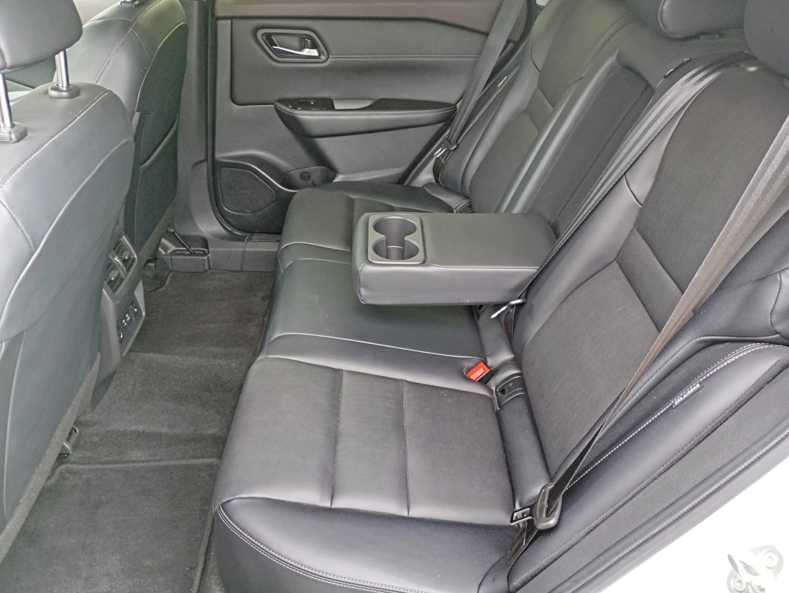 Nissan X-trail 1.5 CVT Tekna, снимка 6 - Автомобили и джипове - 55989211