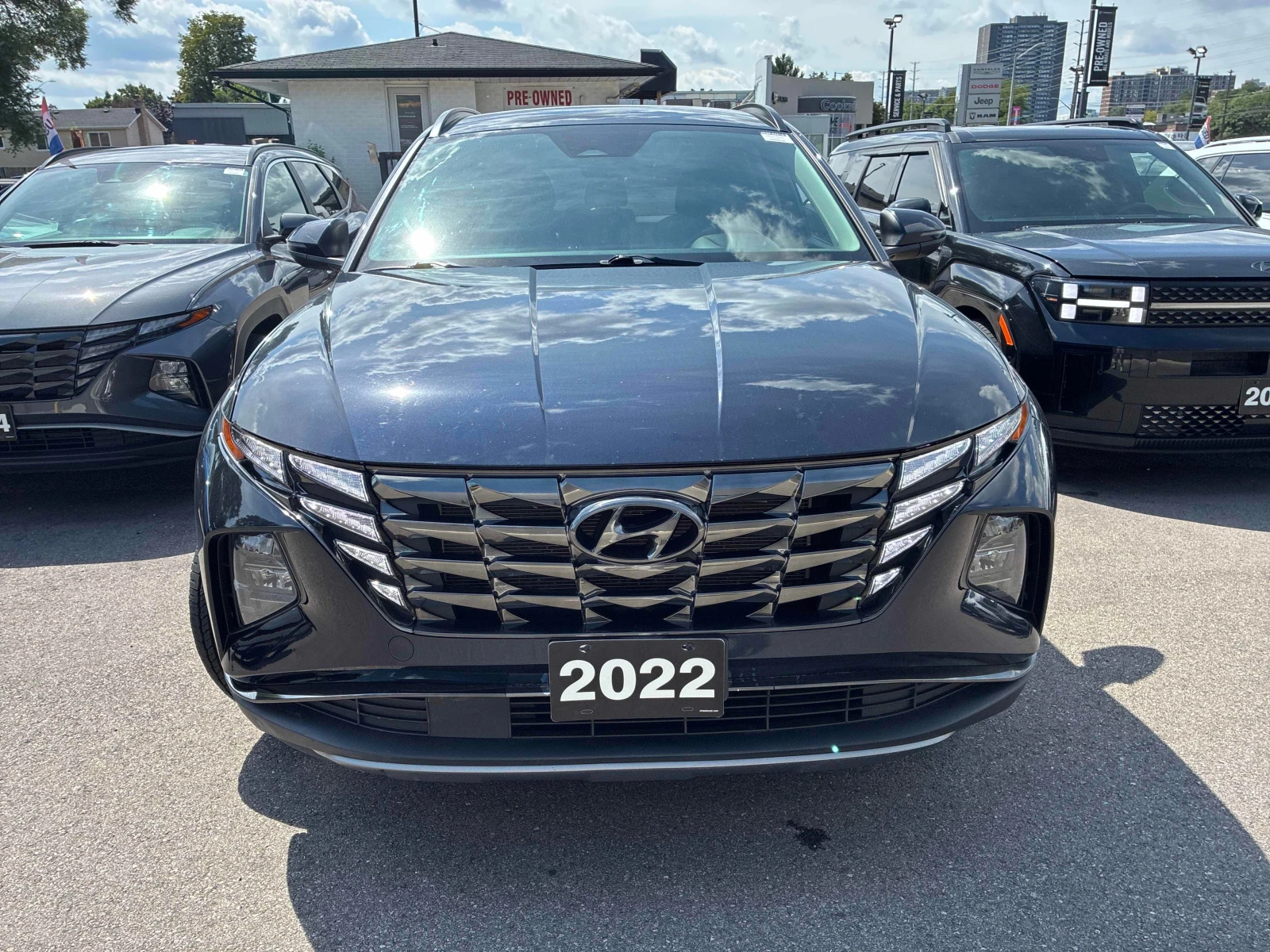 Hyundai Tucson * Preferred * АВТОКРЕДИТ * ОТ ПРЕДСТАВИТЕЛСТВО, снимка 2 - Автомобили и джипове - 55992055