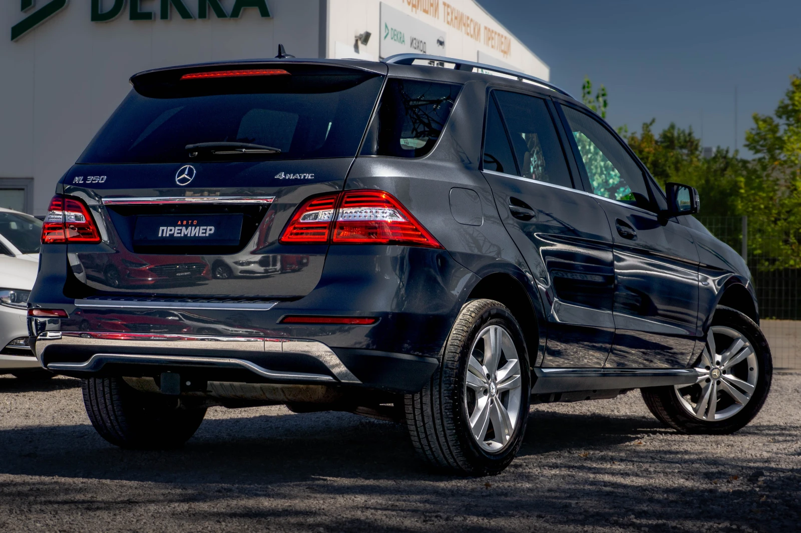 Mercedes-Benz ML 350 CDI-4MATIC-ПЕРФЕКТЕН!, снимка 4 - Автомобили и джипове - 56117455