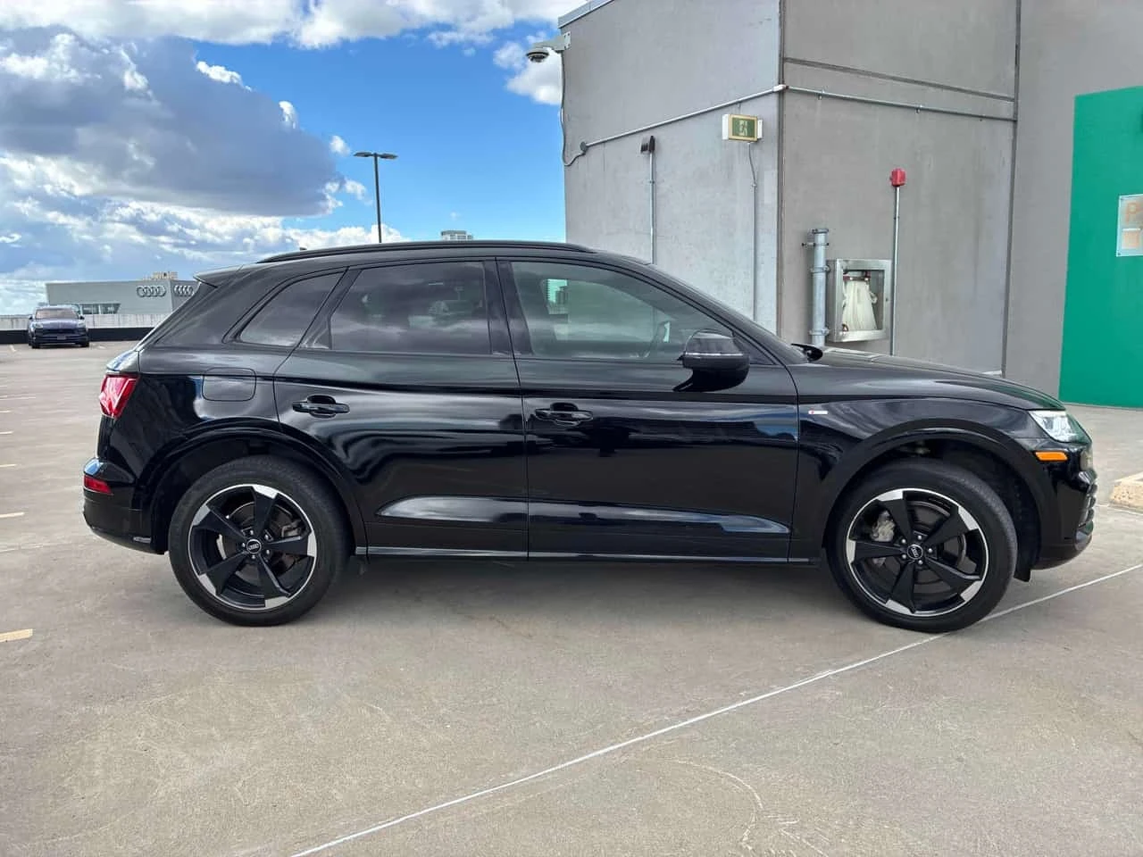 Audi Q5 * Progressiv * CARFAX * ����� �� ����������� | Mobile.bg � ����������� 3