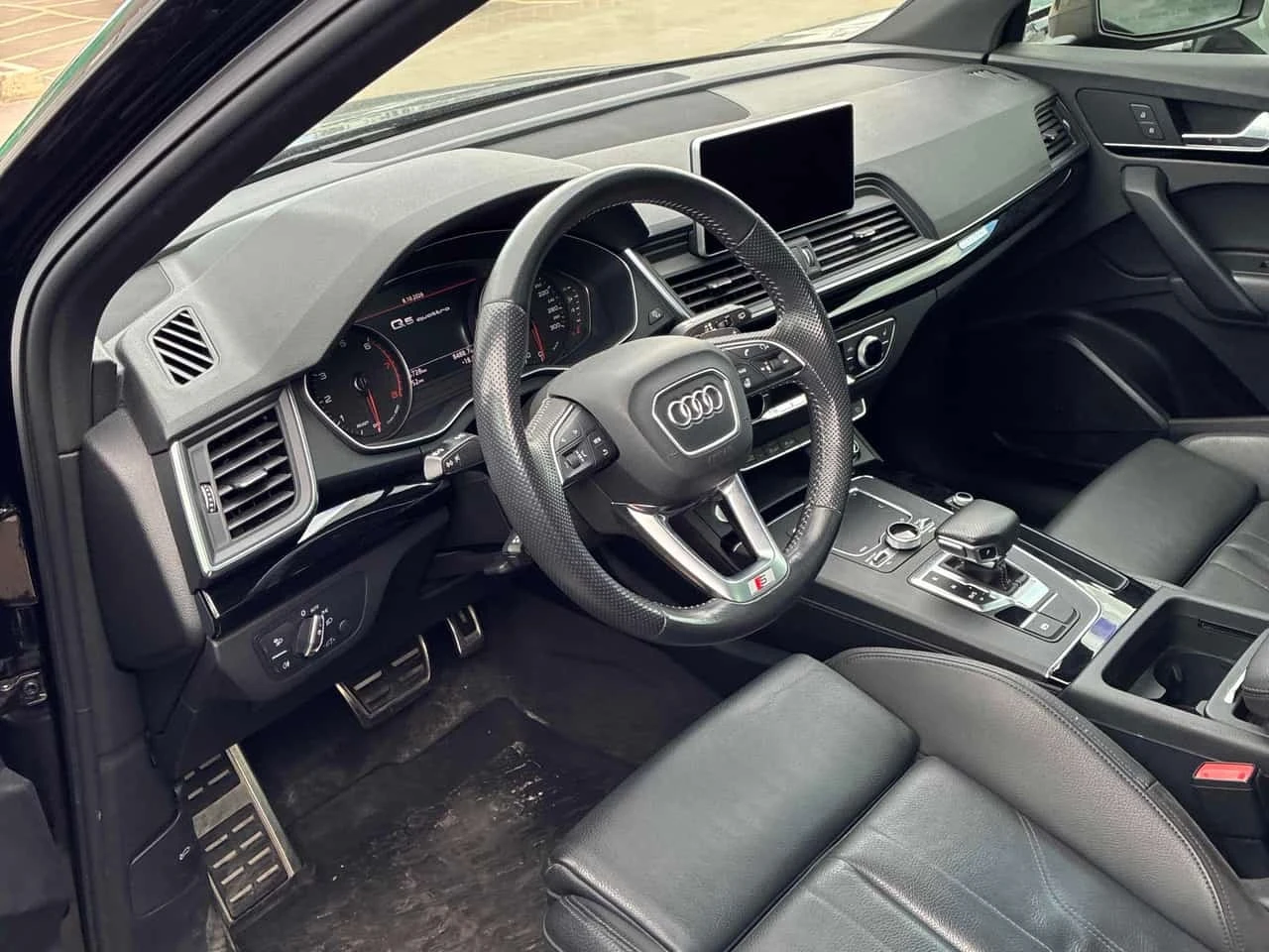 Audi Q5 * Progressiv * CARFAX * ����� �� ����������� | Mobile.bg � ����������� 5