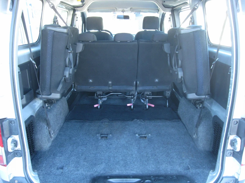 Nissan NV200 7места 1, 5dci, снимка 5 - Бусове и автобуси - 52249358