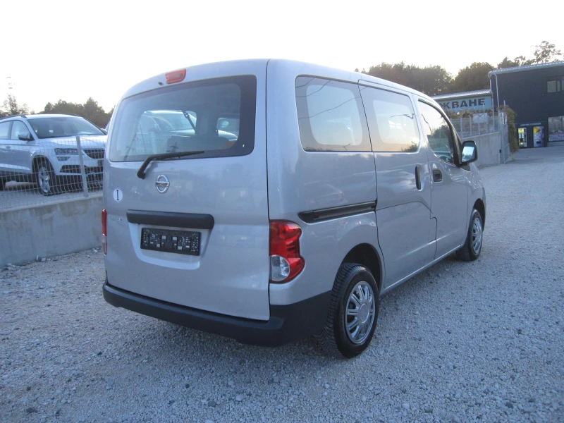 Nissan NV200 7места 1, 5dci, снимка 4 - Бусове и автобуси - 52249358