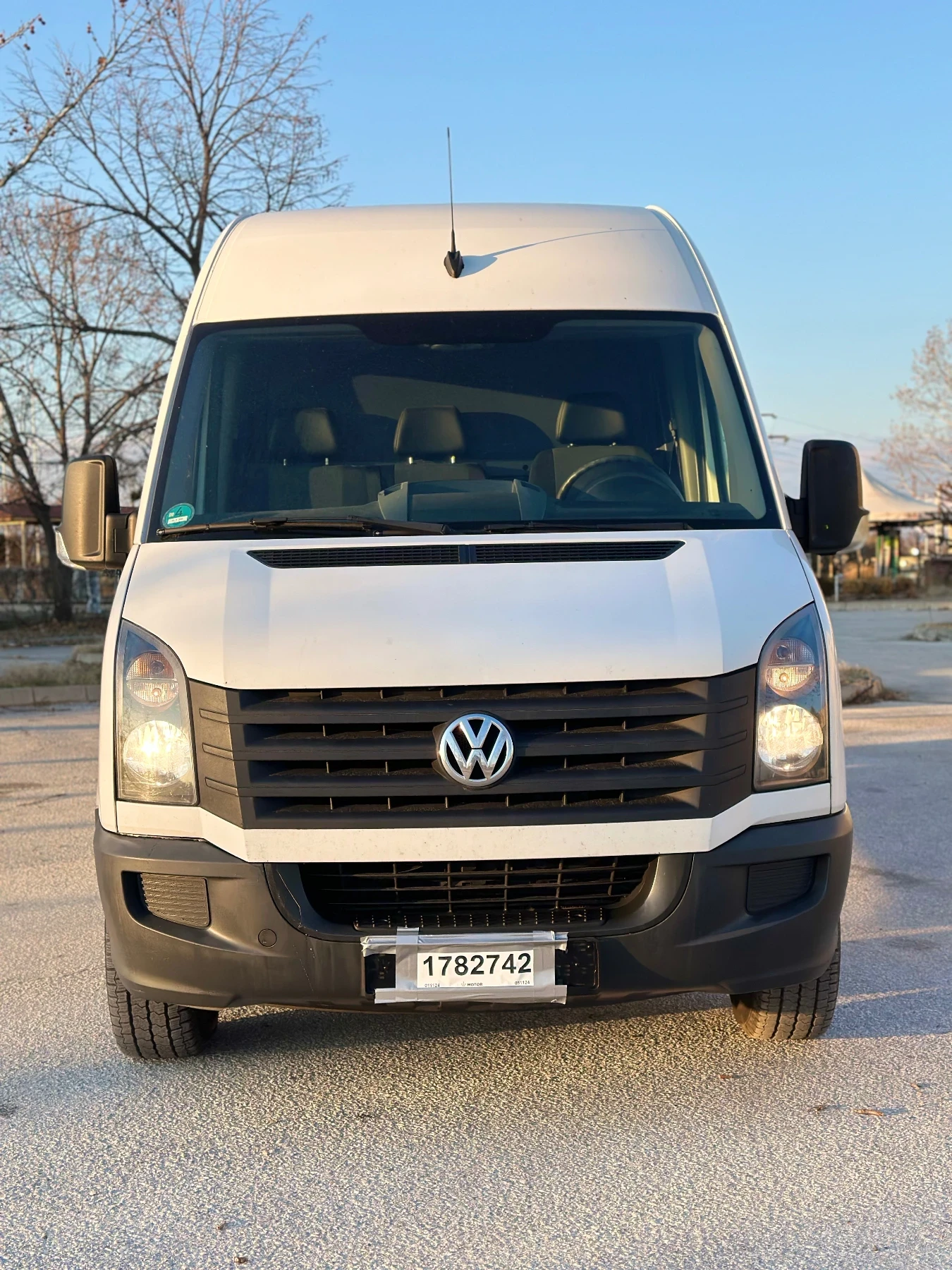 VW Crafter  2.0TDI/163к.с НОВ ВНОС!ДЪЛГА БАЗА! - изображение 4