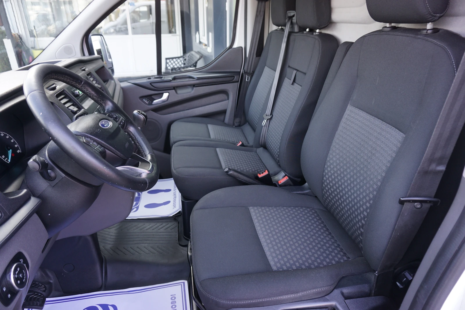 Ford Transit Custom 2.0/изотермичен/Facelift - изображение 10