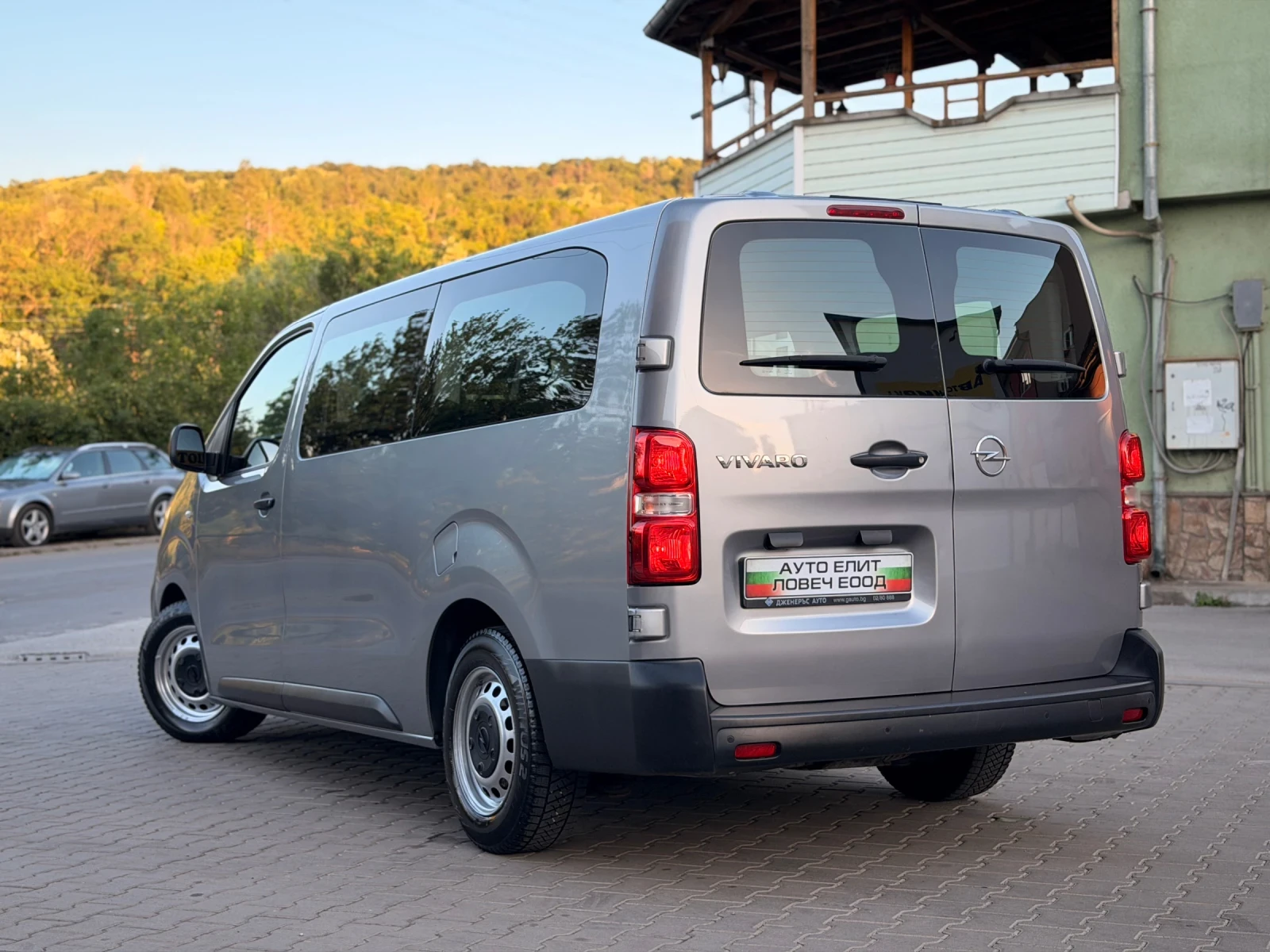 Opel Vivaro 1.5CDTI 120hp , снимка 3 - Бусове и автобуси - 55161953