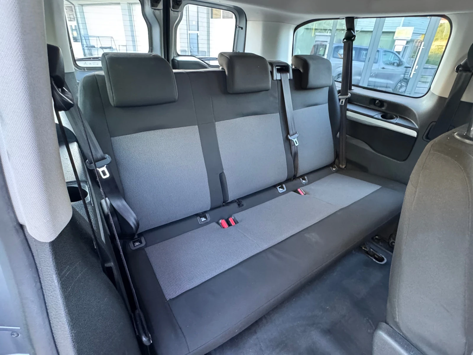 Opel Vivaro 1.5CDTI 120hp , снимка 10 - Бусове и автобуси - 55161953