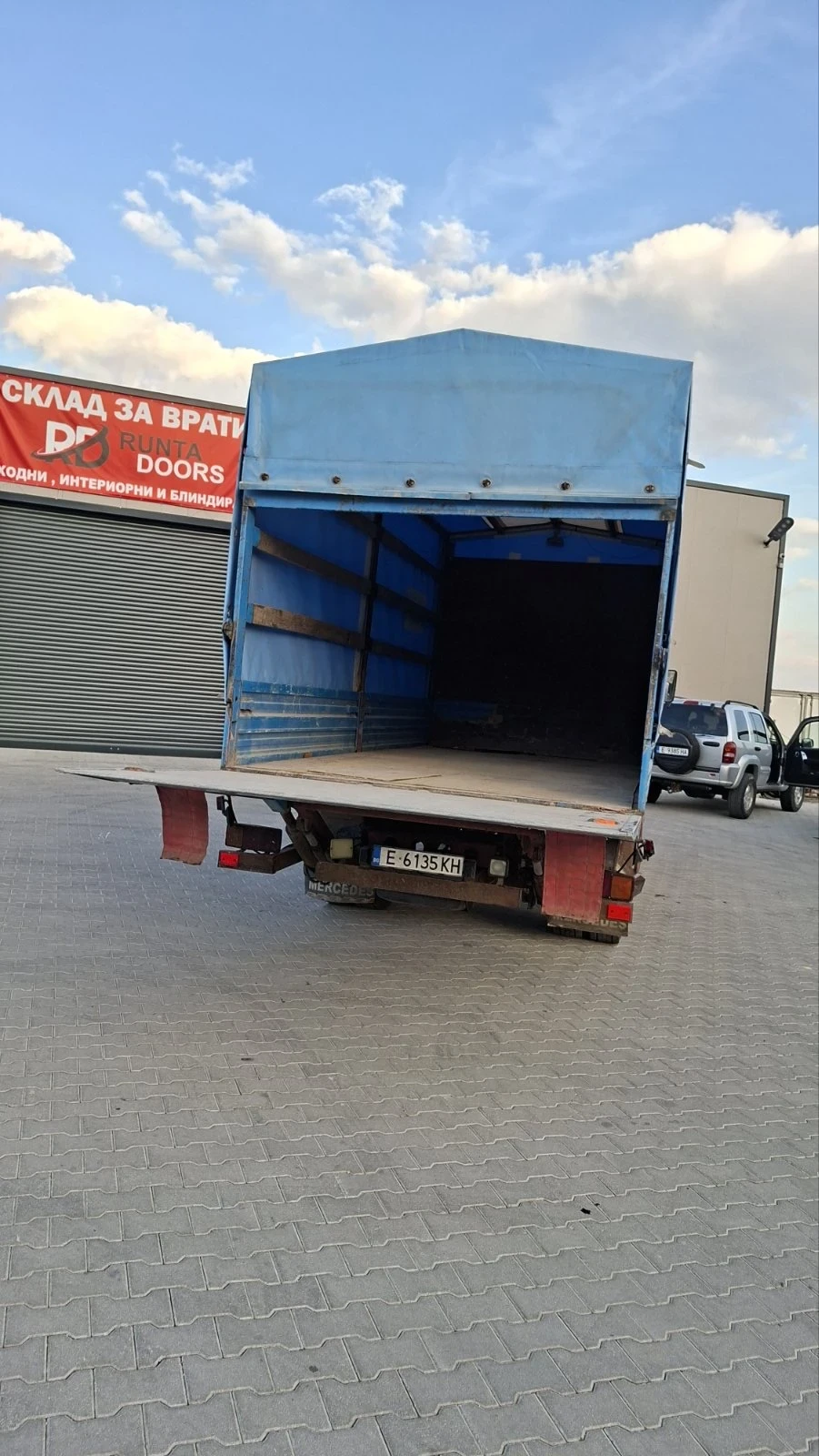 Mercedes-Benz 814, снимка 5 - Камиони - 53871709