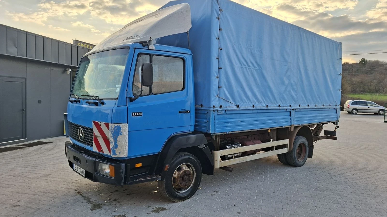 Mercedes-Benz 814, снимка 2 - Камиони - 53871709