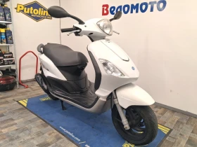 ������ Piaggio Fly