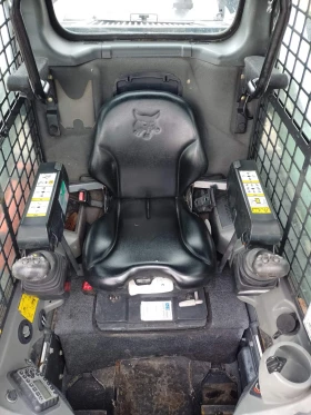 Мини челни товарачи Bobcat T770, снимка 15
