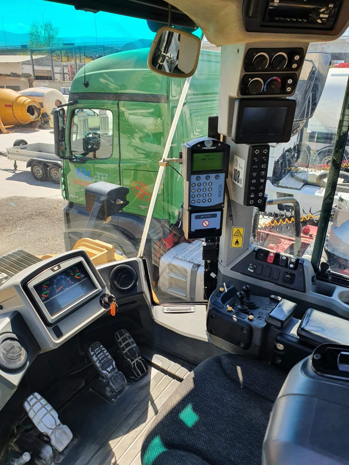   Cat CATERPILLAR 966M | Mobile.bg   12