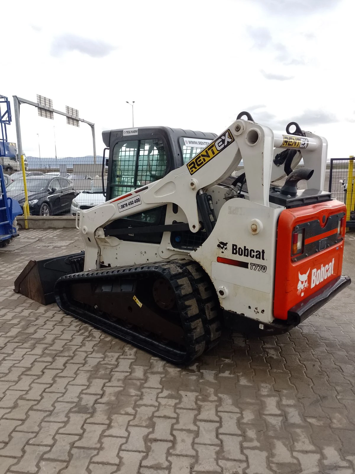 Мини челни товарачи Bobcat T770 - изображение 6