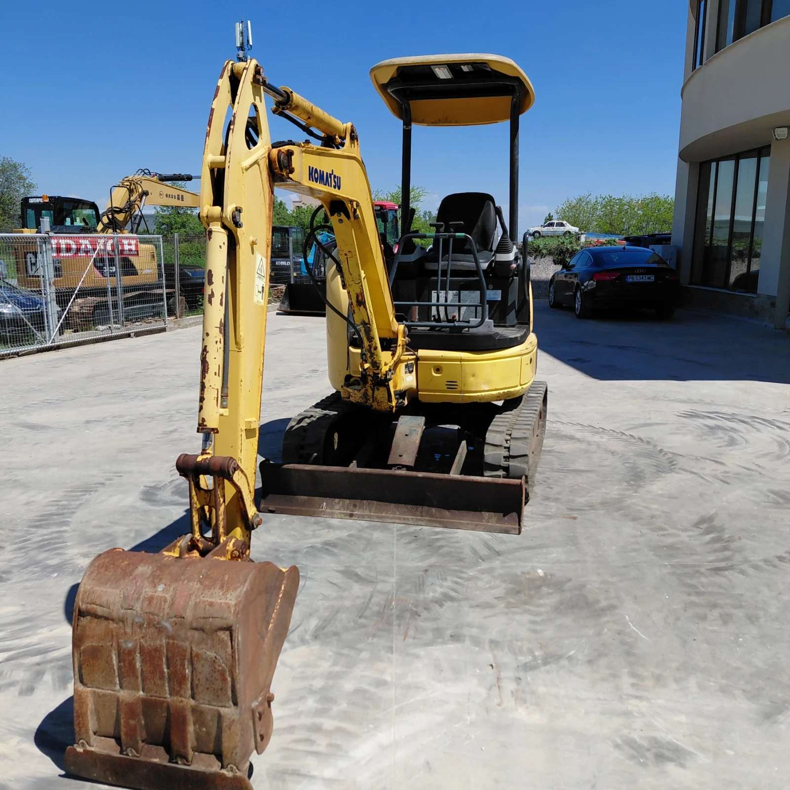 Багер Komatsu PC20MR-2 * ИСТИНСКИ ЯПОНЕЦ * ДЪЛГА СТРЕЛА * , снимка 8 - Индустриална техника - 52818284