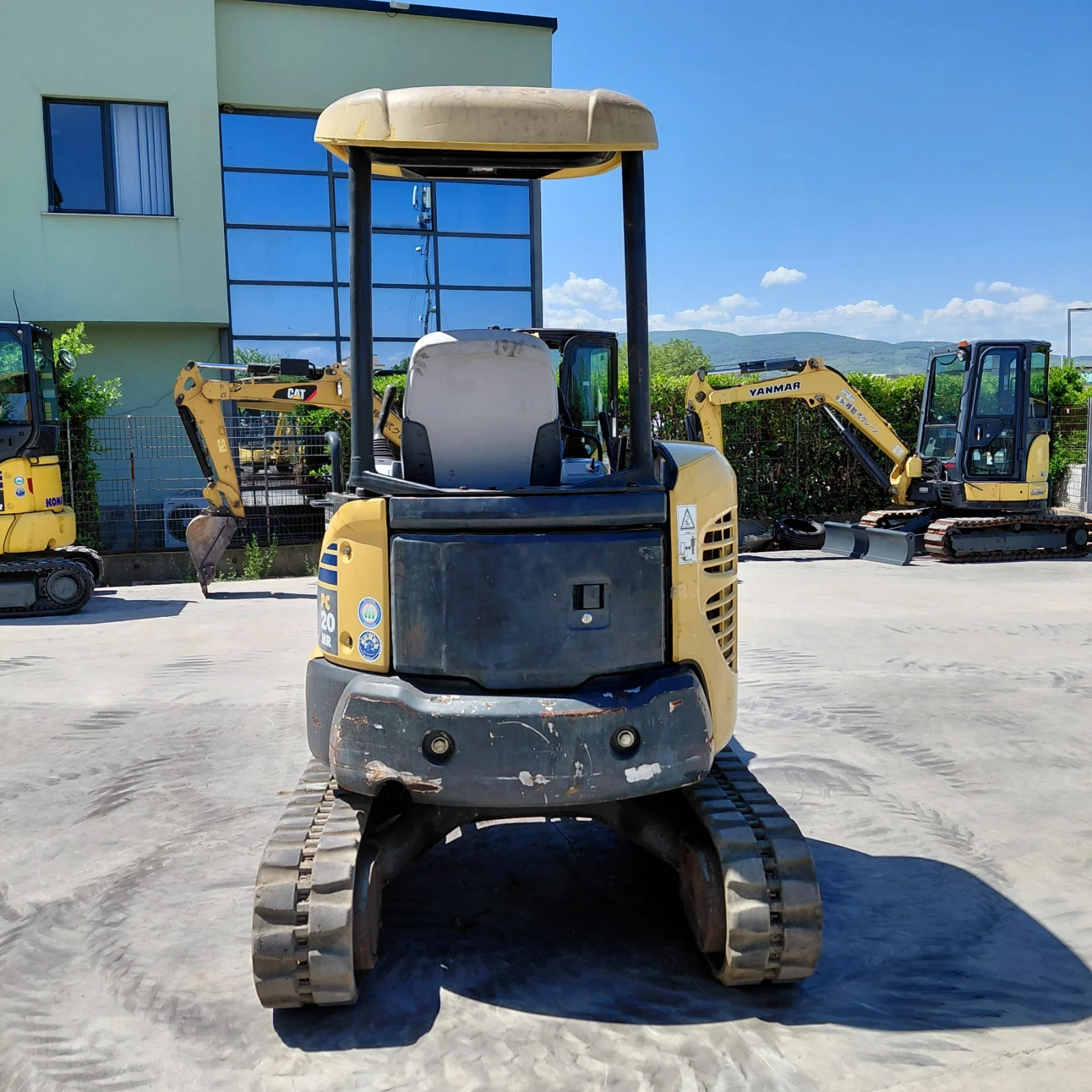 Багер Komatsu PC20MR-2 * ИСТИНСКИ ЯПОНЕЦ * ДЪЛГА СТРЕЛА * , снимка 4 - Индустриална техника - 52818284