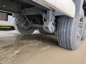 Полуремарке Krone Profi Liner SD, снимка 4 - Ремаркета - 52732251