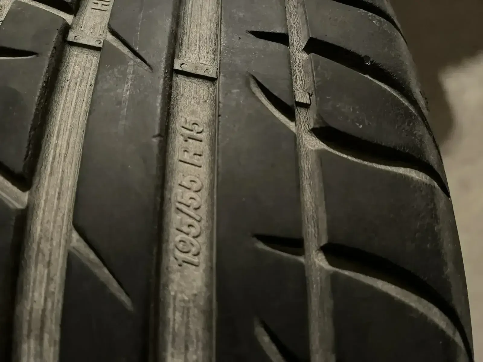 ���� 195/55R15 | Mobile.bg � ����������� 4