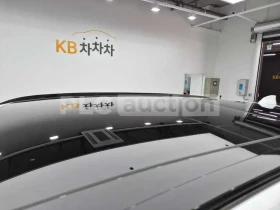 Jaguar E-pace ПОДГРЕВИ * KEYLESS * ФИКСИРАНА ЦЕНА ДО БЪЛГАРИЯ , снимка 13