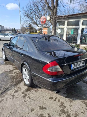 Mercedes-Benz E 320 4MATIC, снимка 4