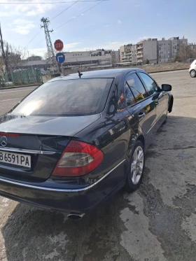 Mercedes-Benz E 320 4MATIC, снимка 5