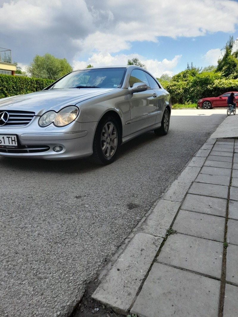 Mercedes-Benz CLK 270CDI, снимка 1 - Автомобили и джипове - 46145544