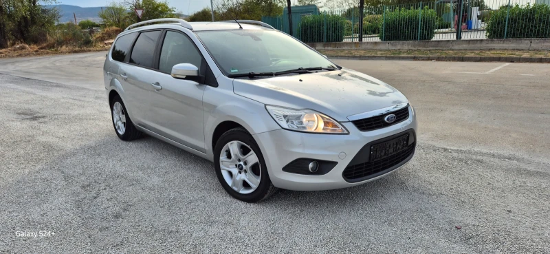 Ford Focus 1.6 бензин 101к.с., снимка 3 - Автомобили и джипове - 47329386