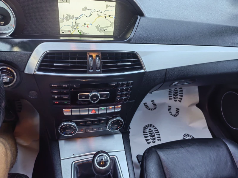 Mercedes-Benz C 220 2.2 * CDI* , снимка 9 - Автомобили и джипове - 52316186