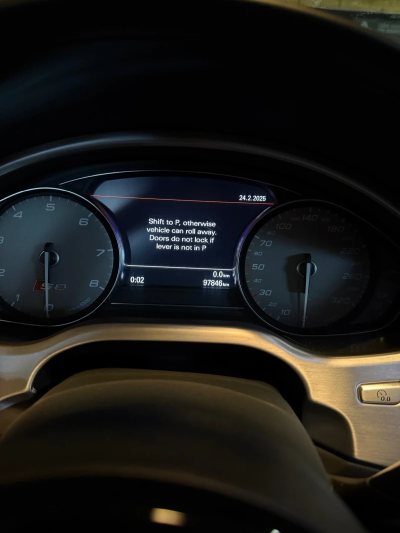 Audi S8 S8+ , снимка 3 - Автомобили и джипове - 52688812