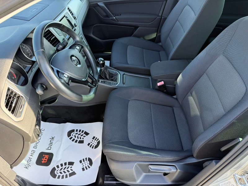 VW Golf (KATO НОВА), снимка 11 - Автомобили и джипове - 52825022