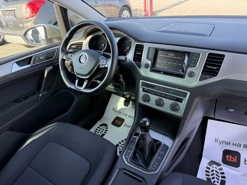 VW Golf (KATO НОВА), снимка 16 - Автомобили и джипове - 52825022