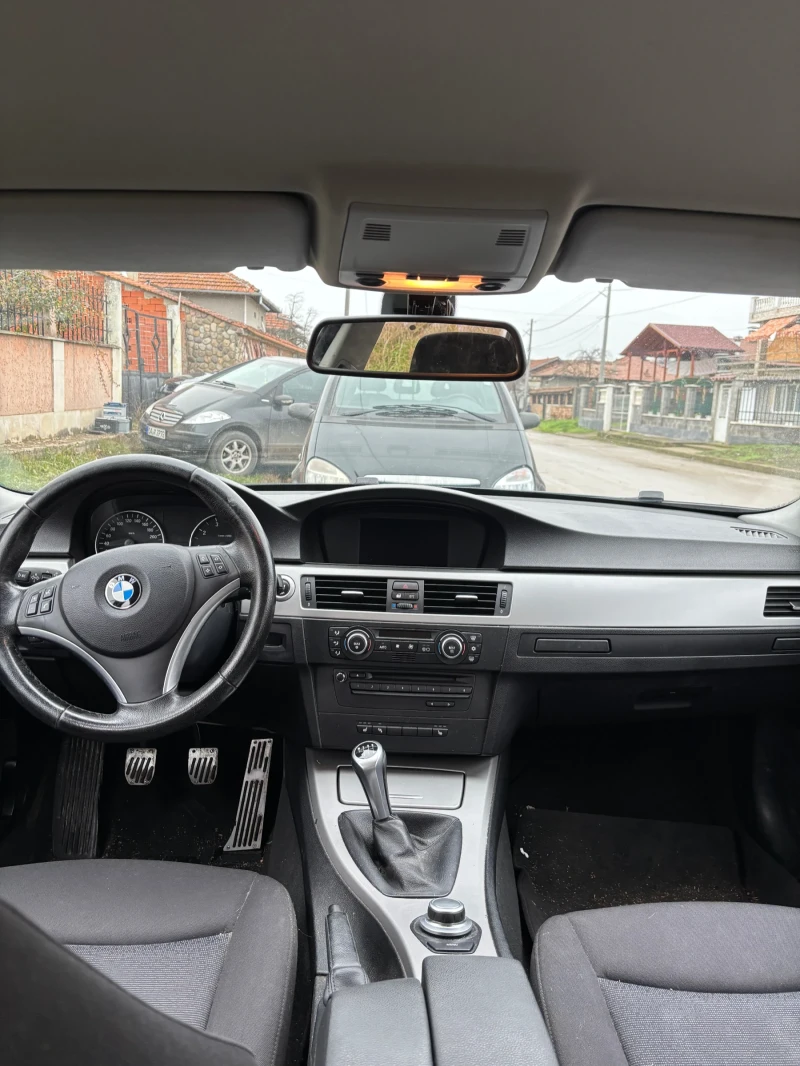 BMW 318 2.0i , снимка 6 - Автомобили и джипове - 52893899