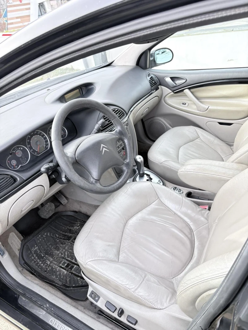 Citroen C5 2.2 HDI, снимка 3 - Автомобили и джипове - 53558482