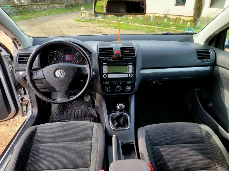 VW Golf, снимка 5 - Автомобили и джипове - 53596667