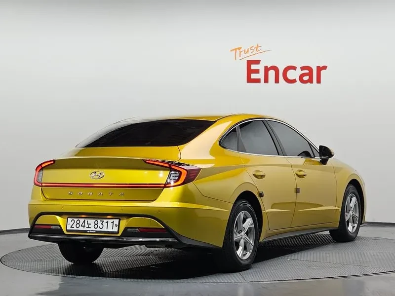 Hyundai Sonata 2.0 Smart - изображение 2