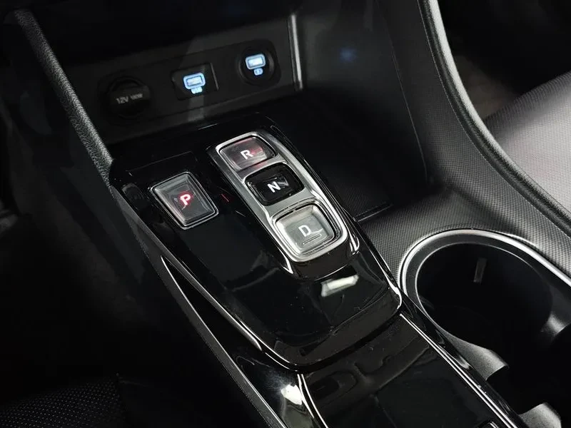 Hyundai Sonata 2.0 Smart - изображение 9