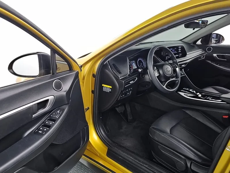 Hyundai Sonata 2.0 Smart, снимка 11 - Автомобили и джипове - 53372633