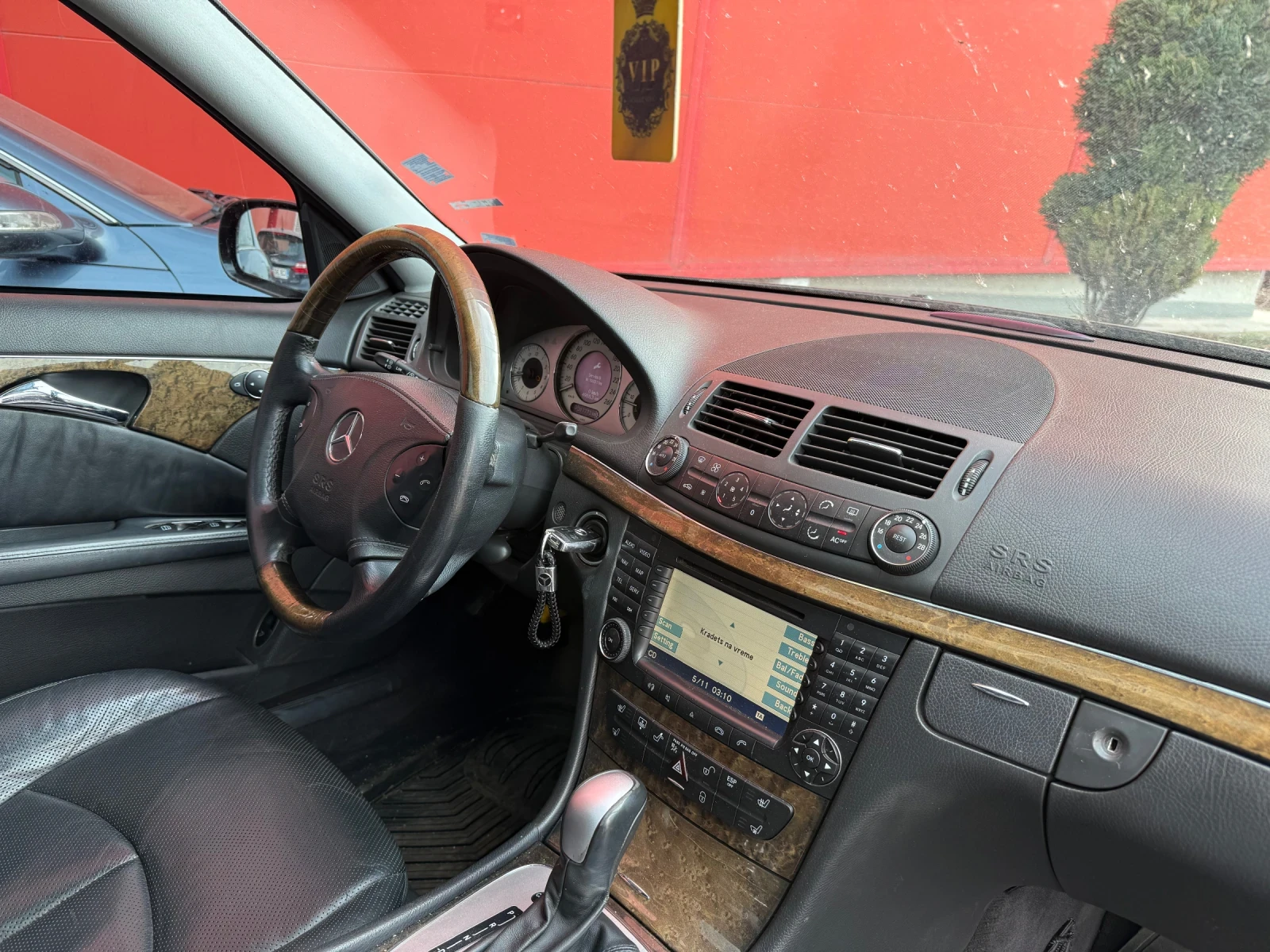 Mercedes-Benz E 320 ПРОМОЦИЯ* РЕДОВИЯ* МОТОР - изображение 8
