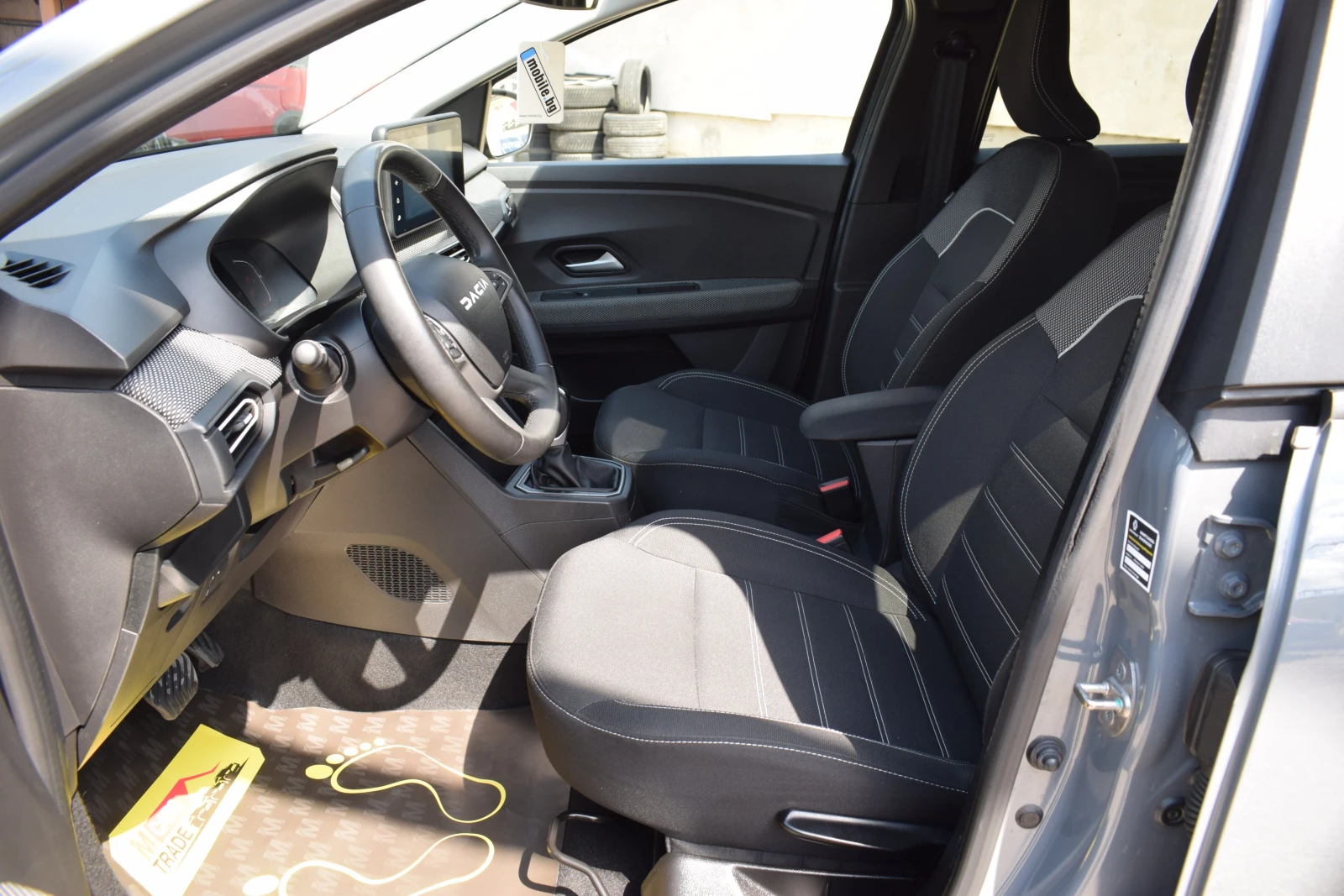 Dacia Jogger 1.6 HYBRID 6+ 1 - изображение 7